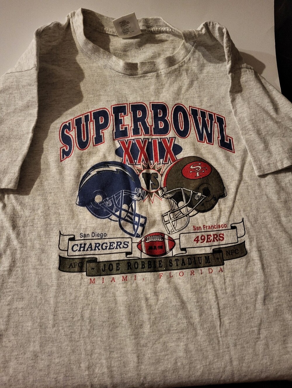 47 Brand Vintage NFL Super Bowl XXIX Chargers 49ers T-Shirt. Yellow. Size: L